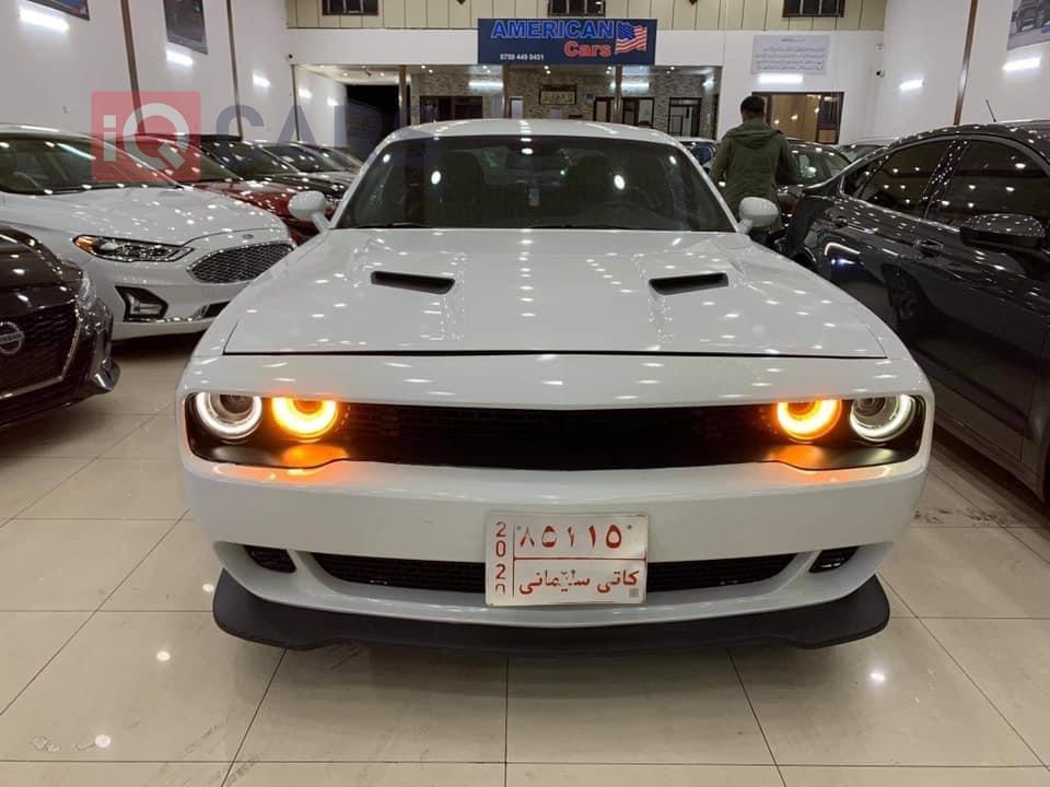 Dodge Challenger